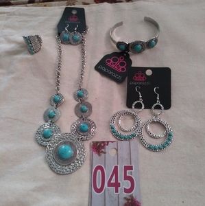 Paparazzi simple Santa fe complete set